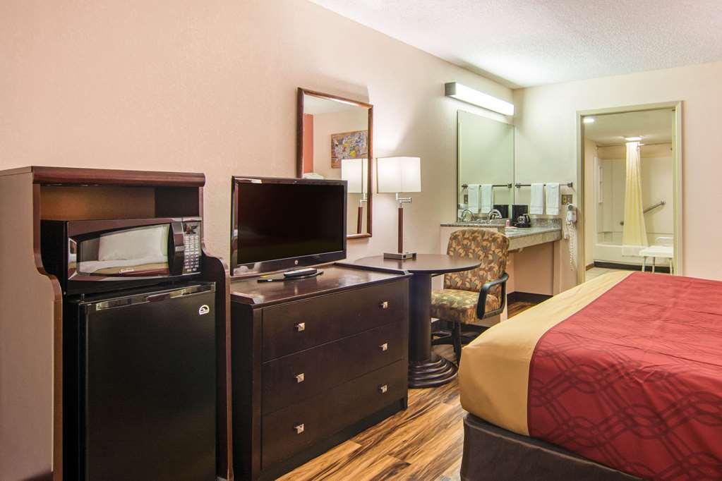 Econo Lodge Madison Pokoj fotografie