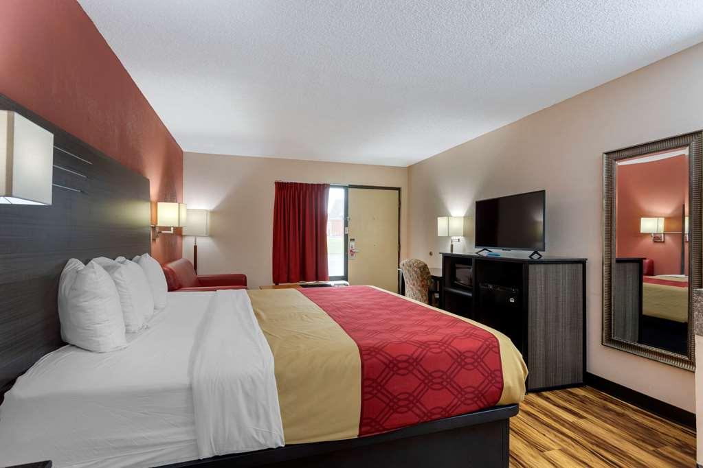 Econo Lodge Madison Pokoj fotografie